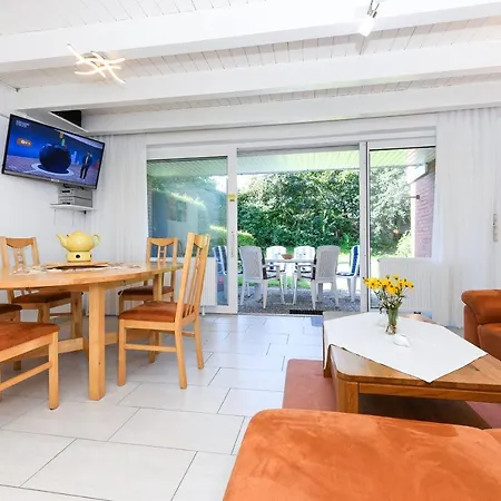 Witt Huus Holiday home *